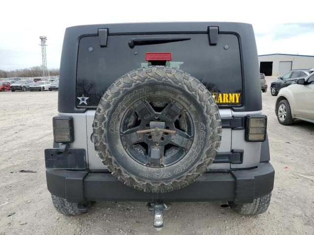 1C4BJWDG1GL139708 - 2016 JEEP WRANGLER U SPORT Արծաթագույն լուսանկար 6