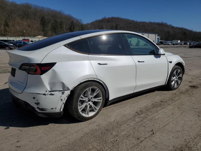 5YJYGDEE3MF096983 - 2021 TESLA MODEL Y WHITE photo 3