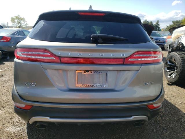 5LMCJ1C92HUL40533 - 2017 LINCOLN MKC PREMIERE GRAY photo 6