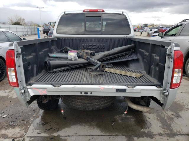 1N6AD0EV9GN754120 - 2016 NISSAN FRONTIER S SILVER photo 6