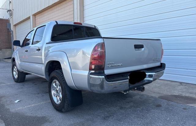 5TEJU62NX8Z509190 - 2008 TOYOTA TACOMA DOUBLE CAB PRERUNNER SILVER photo 3