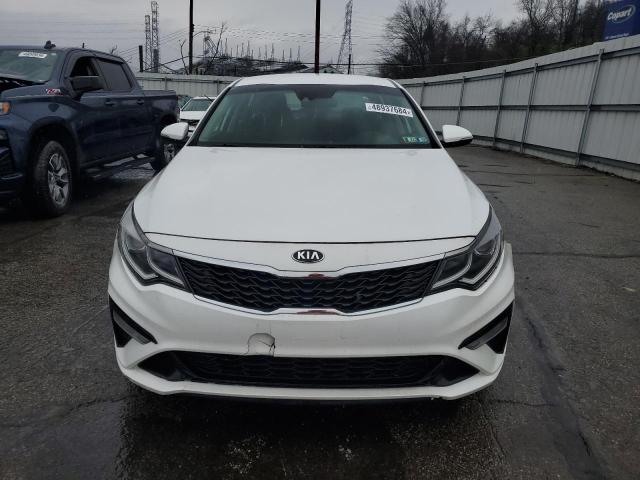 5XXGT4L39KG350604 - 2019 KIA OPTIMA LX WHITE photo 5