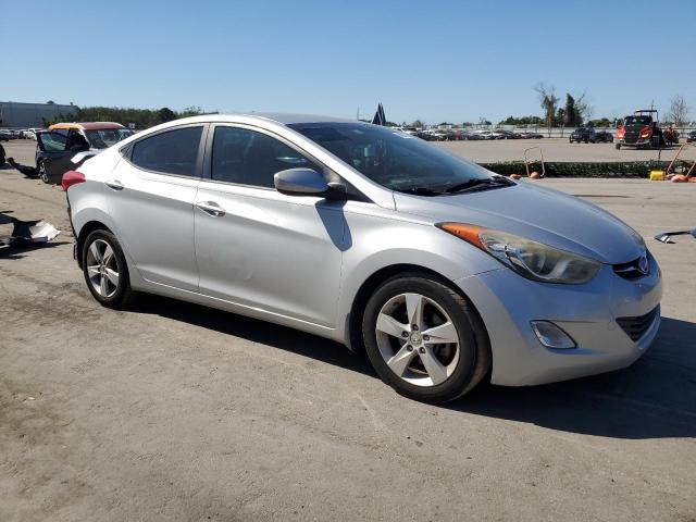 5NPDH4AE7DH418320 - 2013 HYUNDAI ELANTRA GLS SILVER photo 4