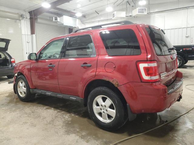 1FMCU9DG6CKA82852 - 2012 FORD ESCAPE XLT RED photo 2