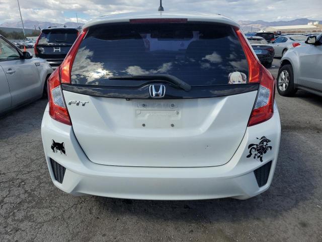 3HGGK5H51FM774027 - 2015 HONDA FIT LX WHITE photo 6