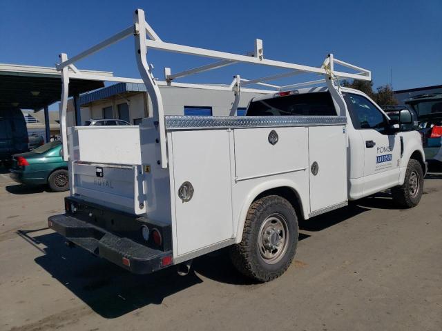 1FDBF2A66JEC95756 - 2018 FORD F250 SUPER DUTY WHITE photo 3