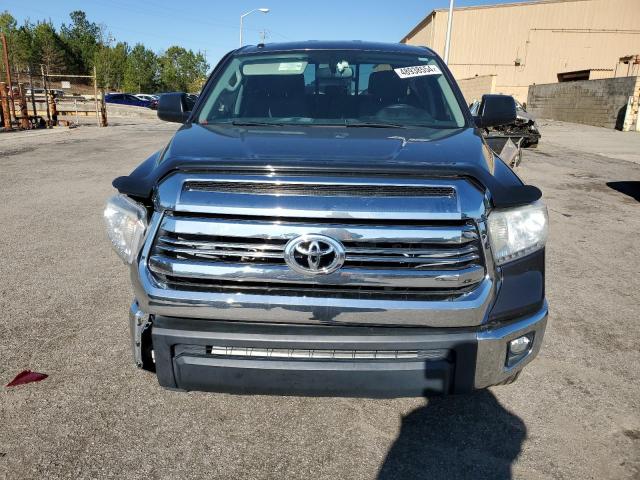 5TFRW5F12HX225235 - 2017 TOYOTA TUNDRA DOUBLE CAB SR/SR5 CHARCOAL photo 5