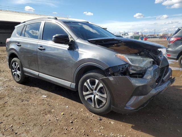 JTMZFREV5HJ704568 - 2017 TOYOTA RAV4 LE GRAY photo 4