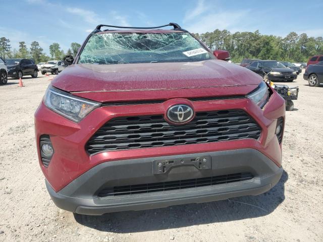 2T3W1RFV1KW009061 - 2019 TOYOTA RAV4 XLE RED photo 5