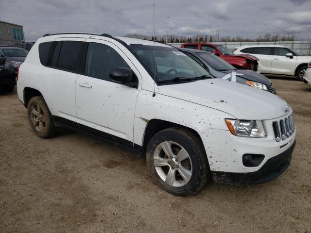 1C4NJDAB1CD667361 - 2012 JEEP COMPASS WHITE photo 4