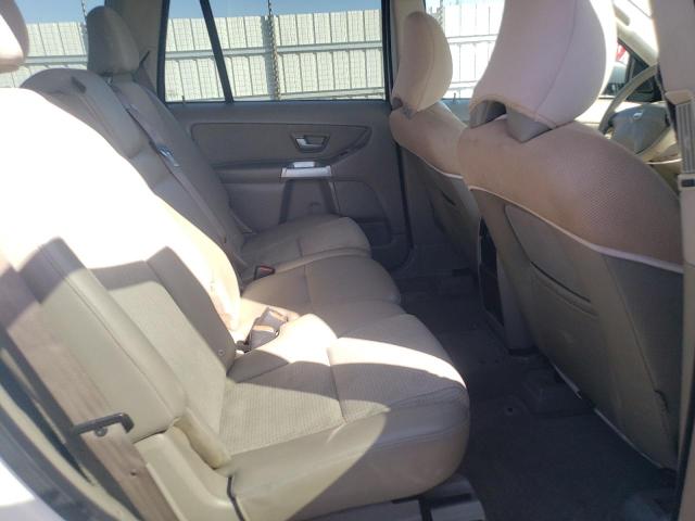 YV1CN592551189935 - 2005 VOLVO XC90 WHITE photo 10