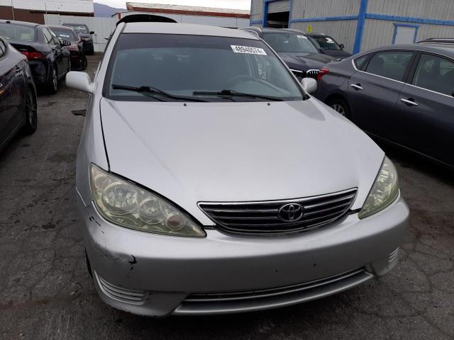 4T1BE30K26U666867 - 2006 TOYOTA CAMRY LE SILVER photo 5
