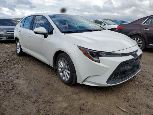 5YFVPMAE0MP201878 - 2021 TOYOTA COROLLA LE WHITE photo 4