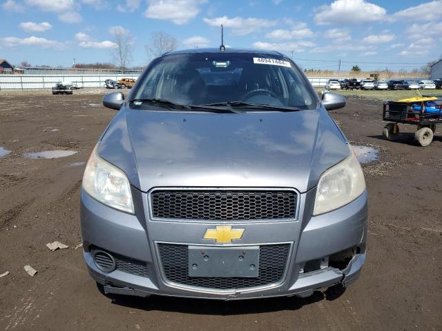 KL1TD66EX9B636487 - 2009 CHEVROLET AVEO LS GRAY photo 5