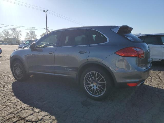 WP1AA2A2XELA08706 - 2014 PORSCHE CAYENNE SILVER photo 2