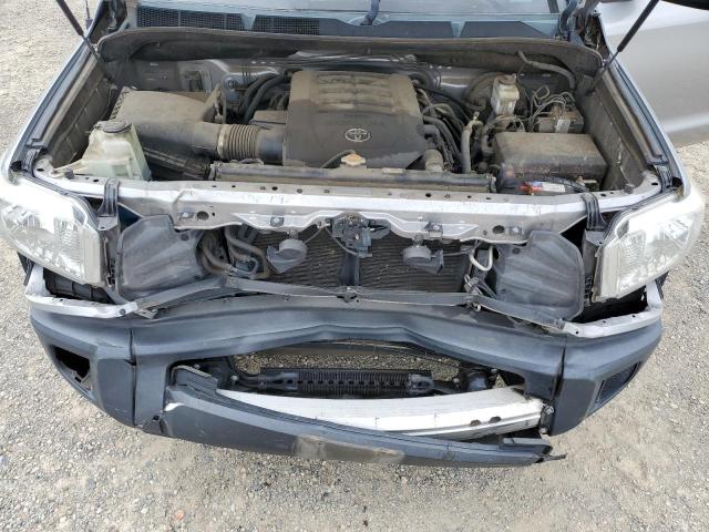 5TFTY5F14EX008376 - 2014 TOYOTA TUNDRA DOUBLE CAB SR/SR5 SILVER photo 11