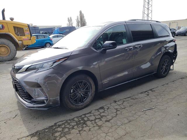 2021 TOYOTA SIENNA XSE, 