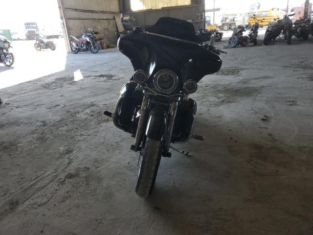 1HD1FCW181Y653777 - 2001 HARLEY-DAVIDSON FLHTCUI 黑色 照片 2