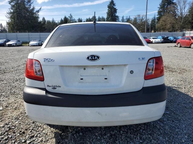 KNADE123276248397 - 2007 KIA RIO BASE WHITE photo 6