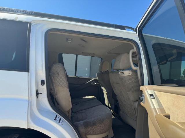 5N1AR18U66C613945 - 2006 NISSAN PATHFINDER LE 白色 照片 6