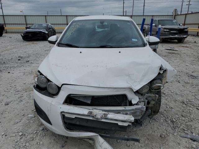 1G1JA6SH3E4140379 - 2014 CHEVROLET SONIC LS WHITE photo 5