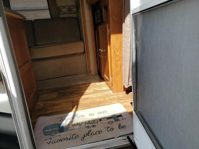 4YDT2652XDT413789 - 2013 KEYSTONE PASSPORT WHITE photo 6