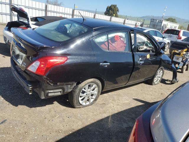 3N1CN7AP8JL877622 - 2018 NISSAN VERSA S BLACK photo 3