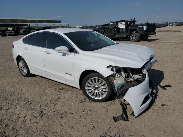 3FA6P0LU9DR219118 - 2013 FORD FUSION SE HYBRID WHITE photo 4