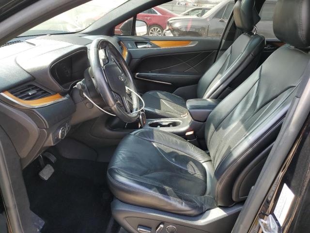 5LMCJ3D95HUL56638 - 2017 LINCOLN MKC RESERVE შავი ფოტო 7