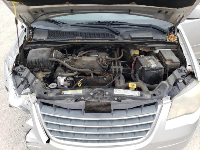 2A4RR5D11AR213649 - 2010 CHRYSLER TOWN & COU TOURING SILVER photo 12