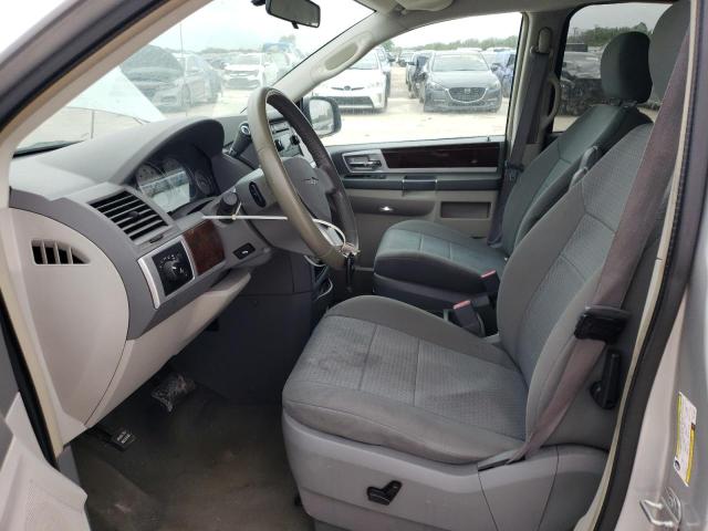 2A4RR5D11AR213649 - 2010 CHRYSLER TOWN & COU TOURING SILVER photo 7