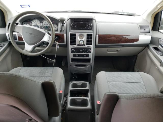 2A4RR5D11AR213649 - 2010 CHRYSLER TOWN & COU TOURING SILVER photo 8