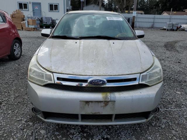 1FAHP36N49W136392 - 2009 FORD FOCUS SES SILVER photo 5