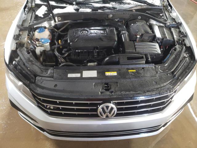 1VWDT7A33HC030062 - 2017 VOLKSWAGEN PASSAT R-LINE ვერცხლისფერი ფოტო 11