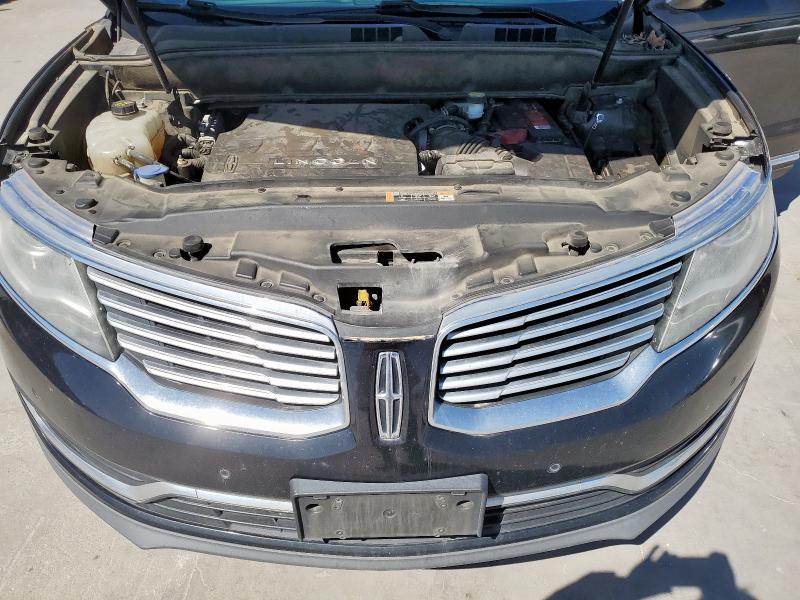 2LMTJ6LR9GBL71674 - 2016 LINCOLN MKX RESERVE BLACK photo 11