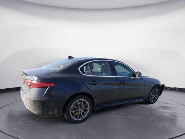 ZARFAEDN9H7549411 - 2017 ALFA ROMEO GIULIA Q4 შავი ფოტო 3