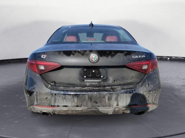 ZARFAEDN9H7549411 - 2017 ALFA ROMEO GIULIA Q4 შავი ფოტო 6