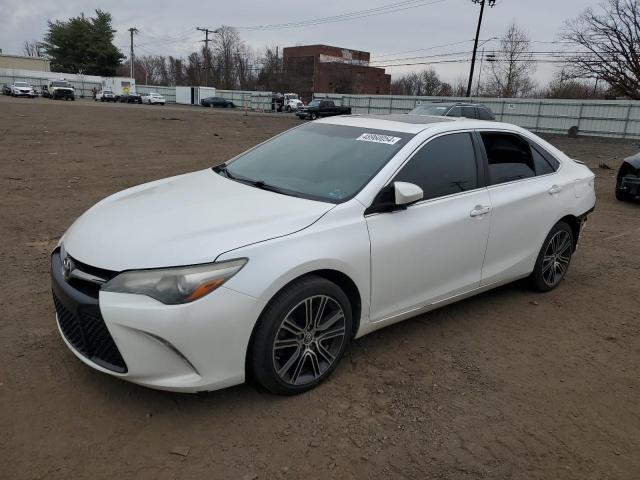 4T1BF1FK6GU164499 - 2016 TOYOTA CAMRY LE WHITE photo 1