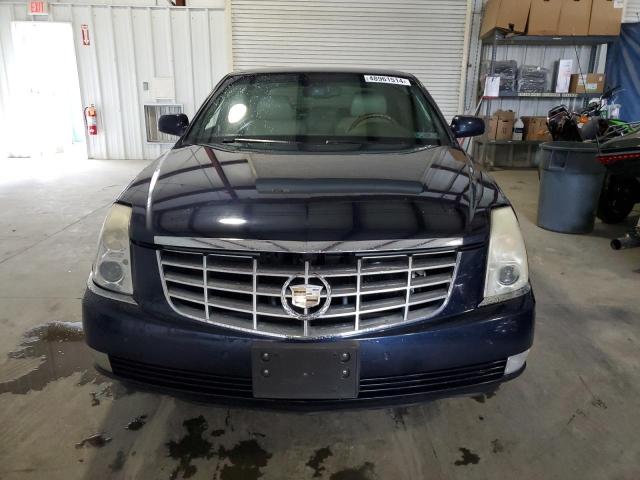 1G6KD57Y16U122036 - 2006 CADILLAC DTS BLUE photo 5