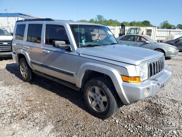 1J8HH48K08C202977 - 2008 JEEP COMMANDER SPORT SILVER photo 4