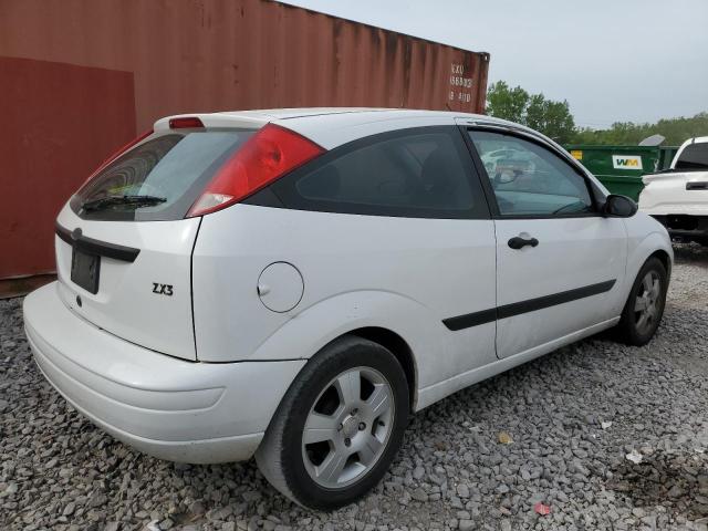 3FAFP31323R181712 - 2003 FORD FOCUS ZX3 WHITE photo 3