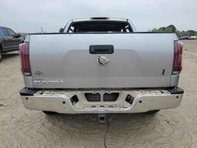 5TFFY5F11AX091398 - 2010 TOYOTA TUNDRA CREWMAX LIMITED SILVER photo 6