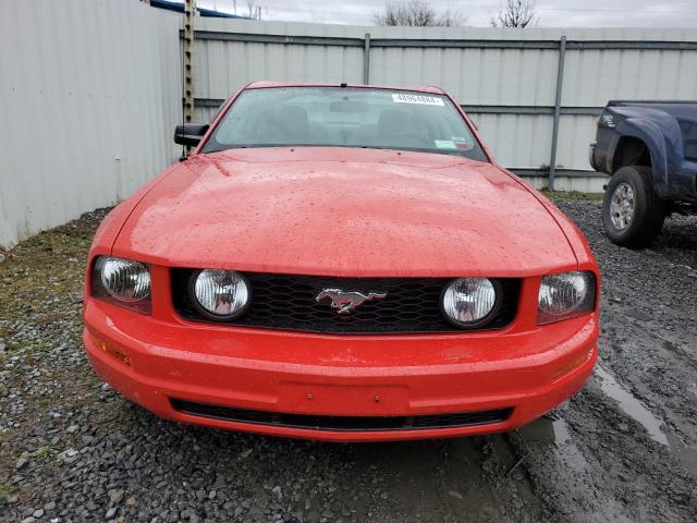 1ZVFT80N275315422 - 2007 FORD MUSTANG RED photo 5