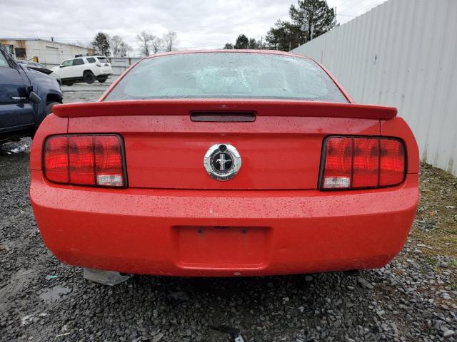 1ZVFT80N275315422 - 2007 FORD MUSTANG RED photo 6