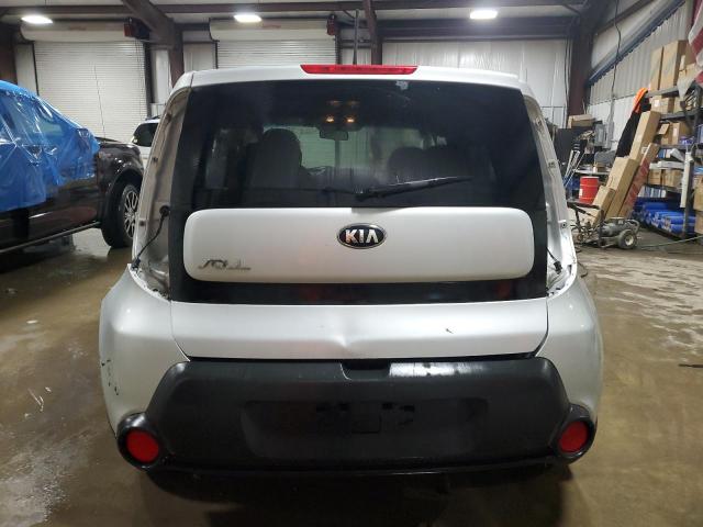 KNDJN2A28F7808176 - 2015 KIA SOUL SILVER photo 6