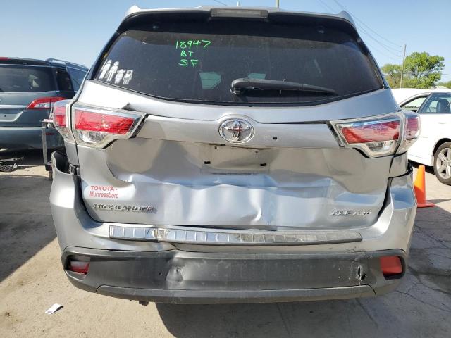 5TDJKRFH1GS286593 - 2016 TOYOTA HIGHLANDER XLE SILVER photo 6