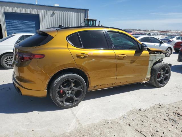 ZASPAKBN8N7D33830 - 2022 ALFA ROMEO STELVIO TI GOLD photo 3