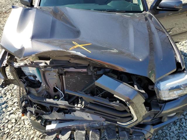 5TFSZ5AN1JX133140 - 2018 TOYOTA TACOMA ACCESS CAB ნაცრისფერი ფოტო 11