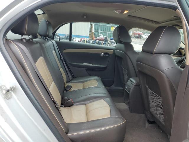 1G1ZE5E74BF361834 - 2011 CHEVROLET MALIBU LTZ ვერცხლისფერი ფოტო 10