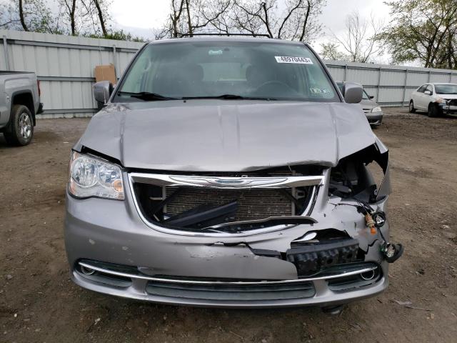 2C4RC1BG0FR617377 - 2015 CHRYSLER TOWN & COU TOURING Gümüş foto 5